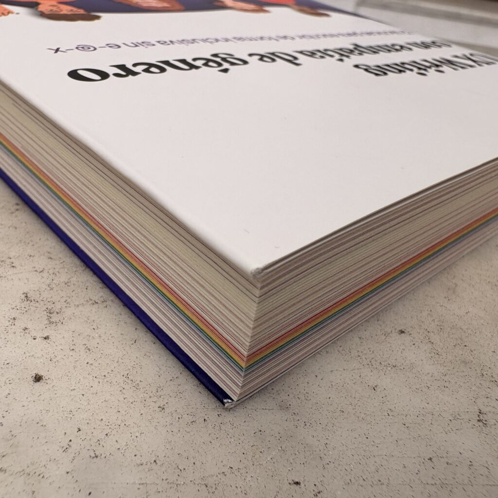 Encuadernación de libro con impresión láser.